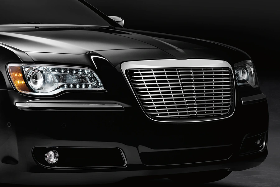 Аутомобилска решетка: где се идентитет дизајна сусреће са инжењерском прецизношћу